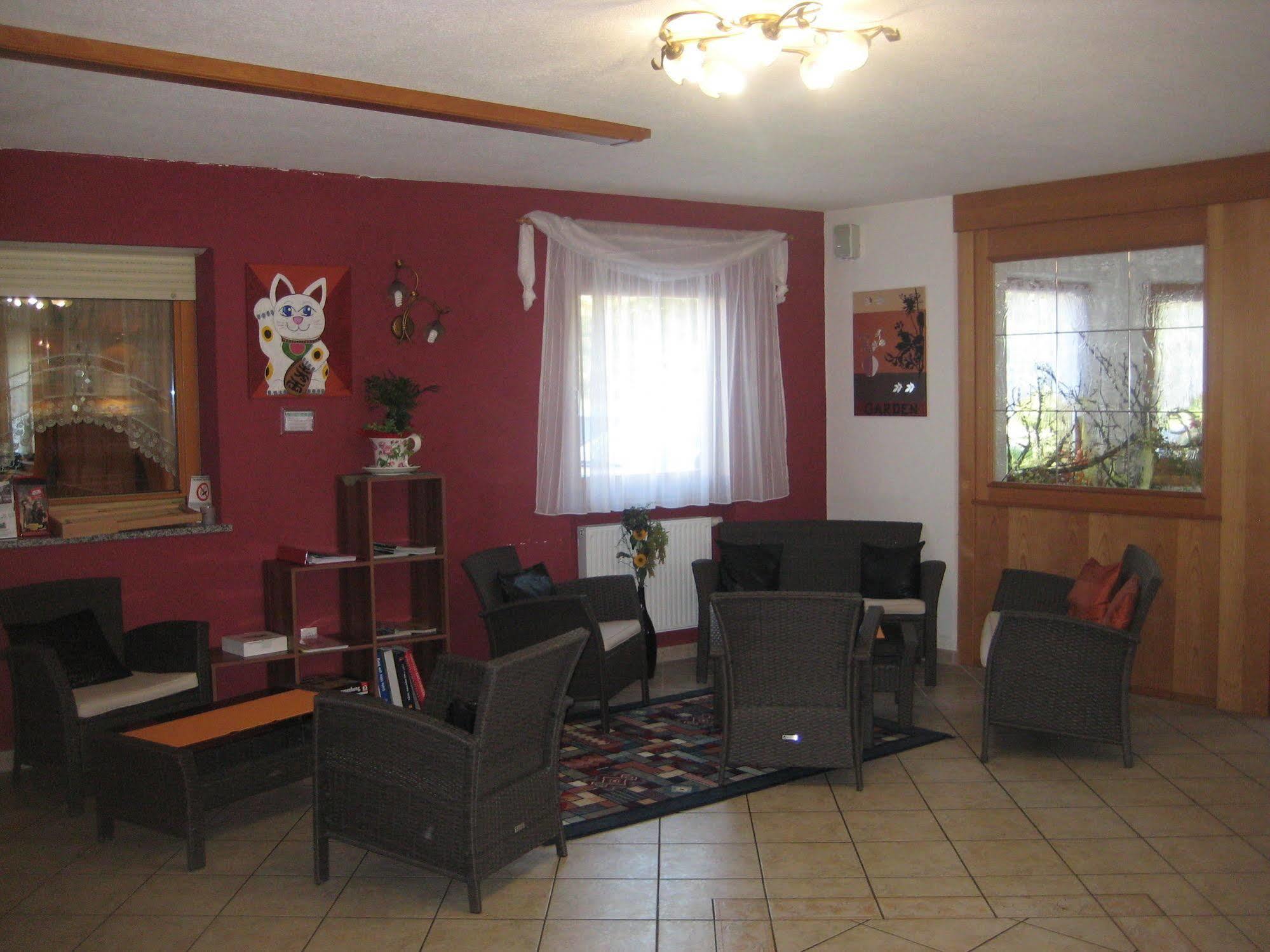קדיפייטרה Hotel Sonja מראה חיצוני תמונה