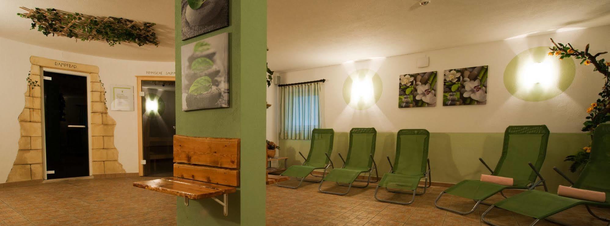 קדיפייטרה Hotel Sonja מראה חיצוני תמונה